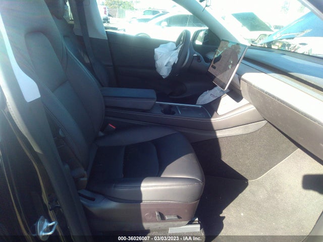 Tesla Model Y Long Range 2021 5YJYGDEEXMF273626 Image 5
