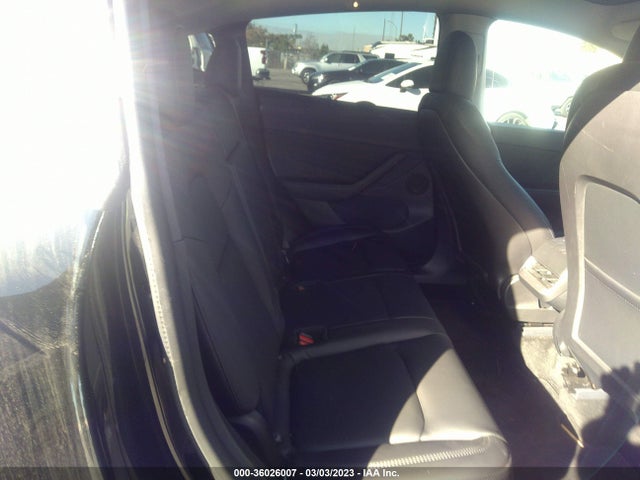 Tesla Model Y Long Range 2021 5YJYGDEEXMF273626 Image 8