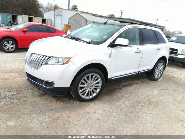 Lincoln MKX 2011 2LMDJ8JK3BBJ10264 Image 2