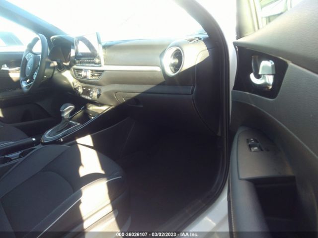 3KPF54AD2NE491061 KIA Forte Gt-line