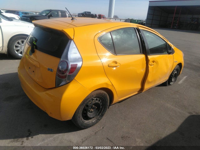 Toyota Prius C One/three/two/four 2014 JTDKDTB31E1066452 Image 5