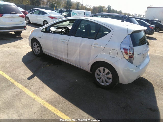 Toyota Prius C One/three/two/four 2014 JTDKDTB36E1566428 Image 4