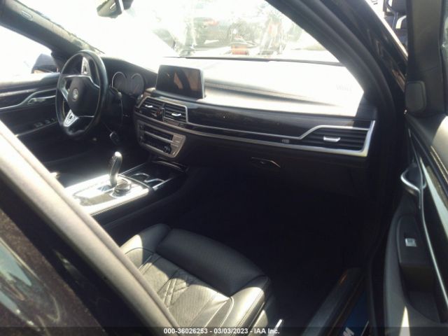 WBA7F0C56KGM24598 BMW 7 Series 750i