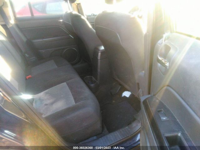 1C4NJPBB7GD528857 Jeep Patriot Sport
