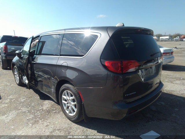 2C4RC1DG1HR840592 Chrysler Pacifica Touring