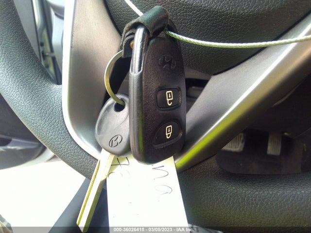 2016 HYUNDAI ACCENT SE VIN: KMHCT5AE3GU247992