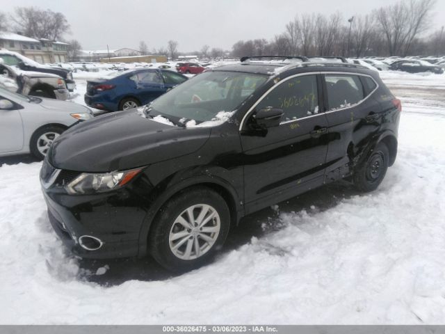JN1BJ1CR1JW600890 Nissan Rogue Sport Sv