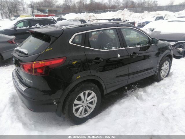 JN1BJ1CR1JW600890 Nissan Rogue Sport Sv