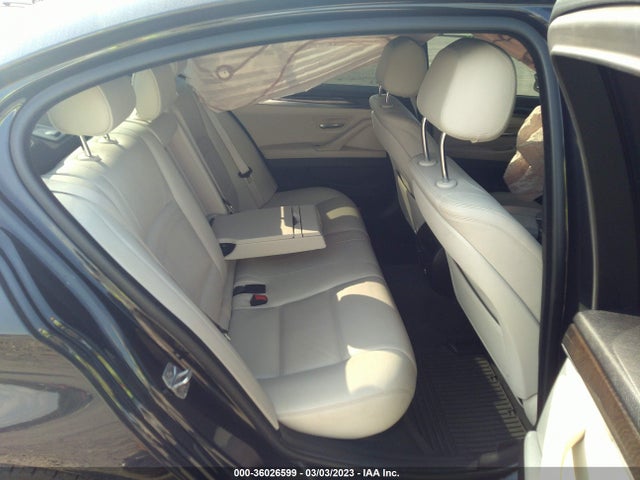 BMW 5 Series 528i 2016 WBA5A5C56GG349251 Image 8
