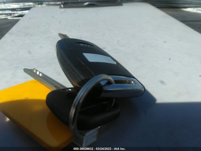 KNDJP3A58H7444287 KIA SOUL +