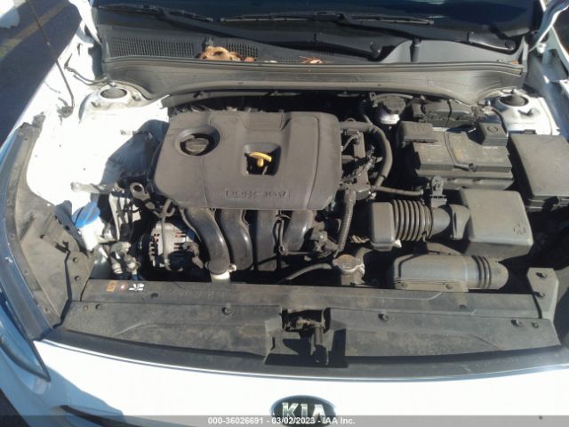 3KPF24AD4ME364139 KIA Forte Lxs