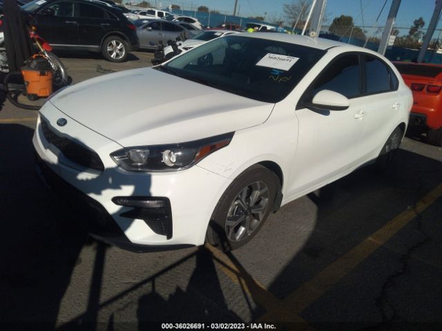 3KPF24AD4ME364139 KIA Forte Lxs