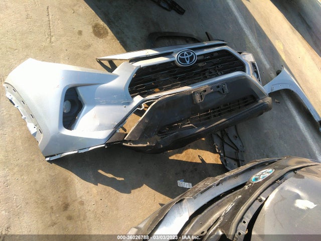 Toyota Rav4 Xle 2020 2T3W1RFV7LC066769 Image 4