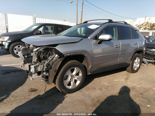 Toyota Rav4 Xle 2020 2T3W1RFV7LC066769 Image 2