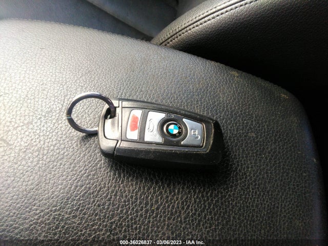 BMW 3 Series 320i 2016 WBA8E1G54GNU10807 Image 11