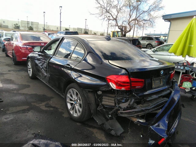 BMW 3 Series 320i 2016 WBA8E1G54GNU10807 Image 3