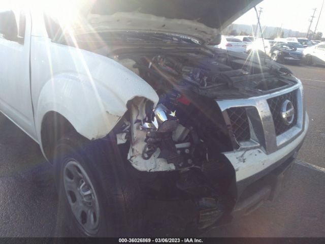 1N6AD0ER2JN713385 Nissan FRONTIER S