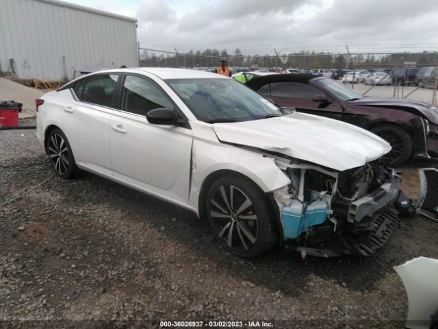 1N4BL4CV1NN347352 auction archive image