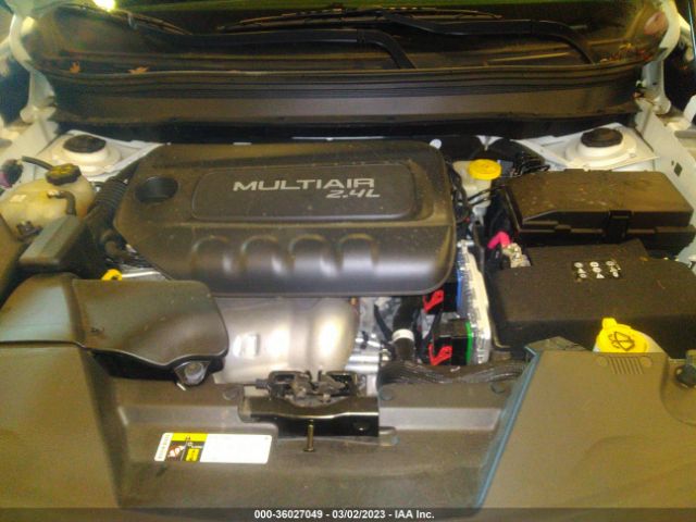 1C4PJLCB8EW247751 Jeep Cherokee Latitude