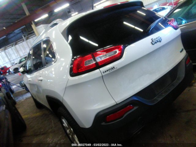 1C4PJLCB8EW247751 Jeep Cherokee Latitude