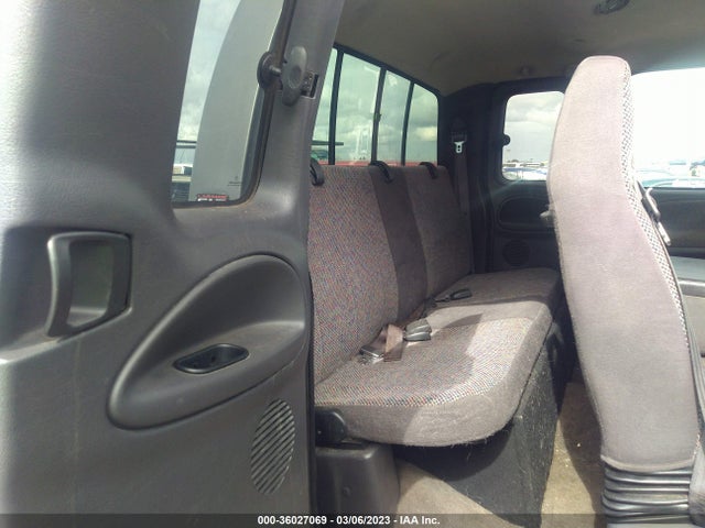 Dodge RAM 2500 2002 3B7KF236X2M234116 Image 9