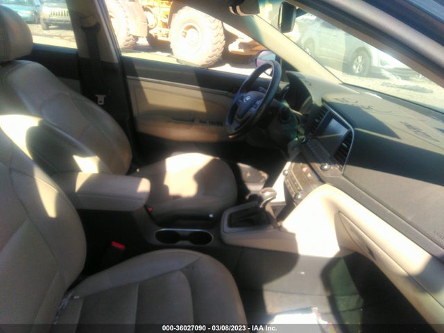 Hyundai Elantra Value Edition 2017 5NPD84LF9HH120105 Image 5
