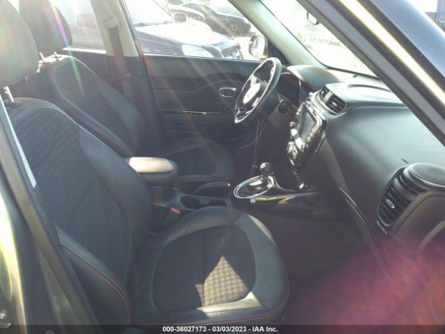 KNDJX3AA9J7569608 KIA Soul !