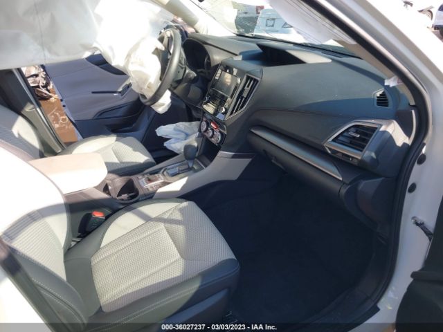 JF2SKAJC9MH556267 Subaru Forester Premium
