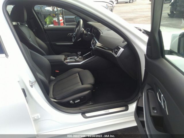 3MW5R1J03L8B10208 BMW 3 Series 330i