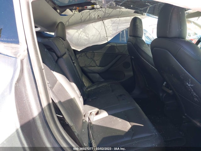 Tesla Model Y Long Range 2021 5YJYGDEE9MF071621 Image 8