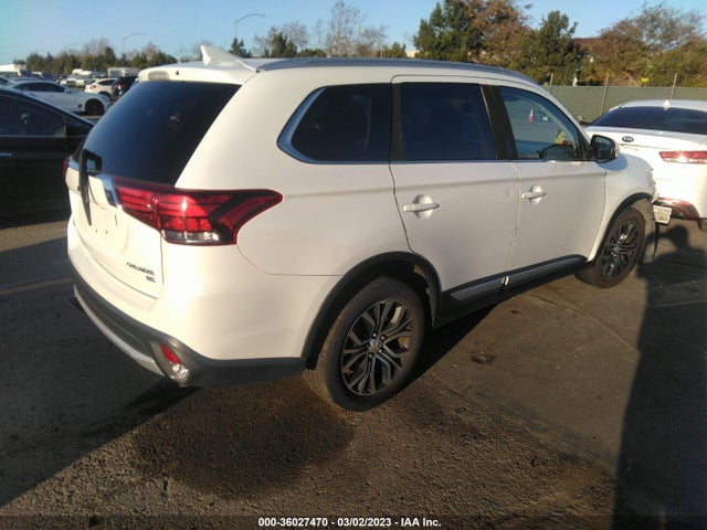 JA4AD3A35HZ008339 Mitsubishi Outlander Se/sel