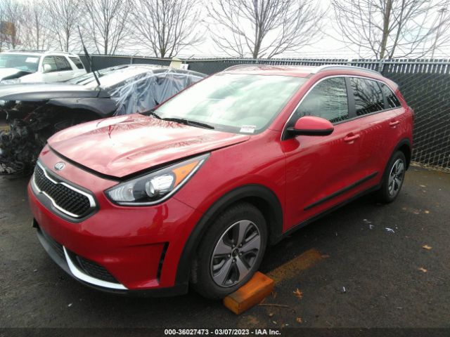 KNDCB3LC2J5126735 KIA NIRO LX