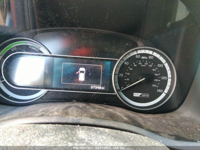 KNDCB3LC2J5126735 KIA NIRO LX