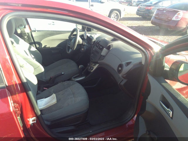 Chevrolet SONIC LS 2012 1G1JA5SH5C4174766 Image 6