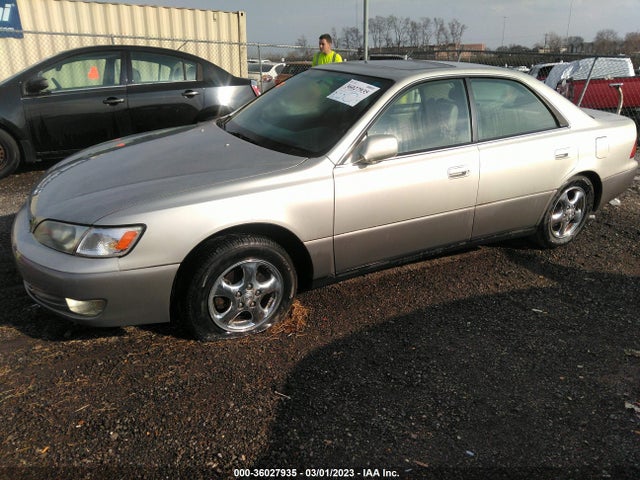 JT8BF28G9X0162397 Lexus ES 300 LUXURY SPORT SDN