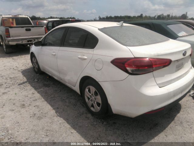 3KPFK4A79HE058568 KIA FORTE LX