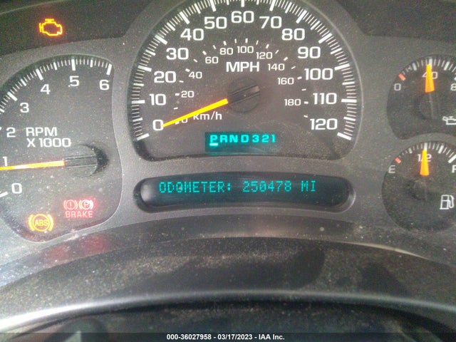2004 GMC YUKON XL SLT VIN: 1GKEC16Z24J153573