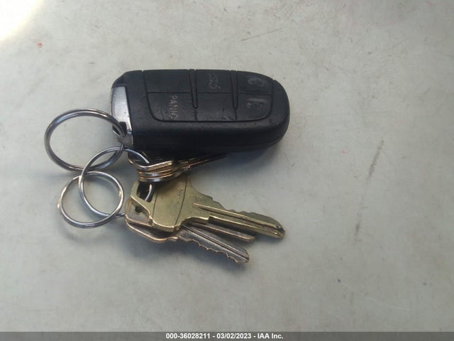 1C3CCCABXFN608372 Chrysler 200 Limited