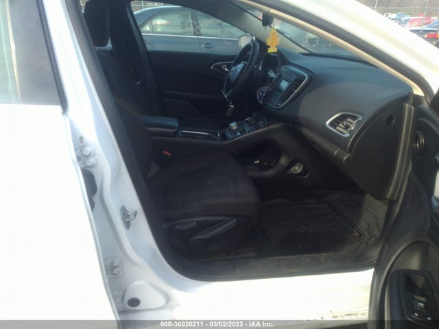 1C3CCCABXFN608372 Chrysler 200 Limited