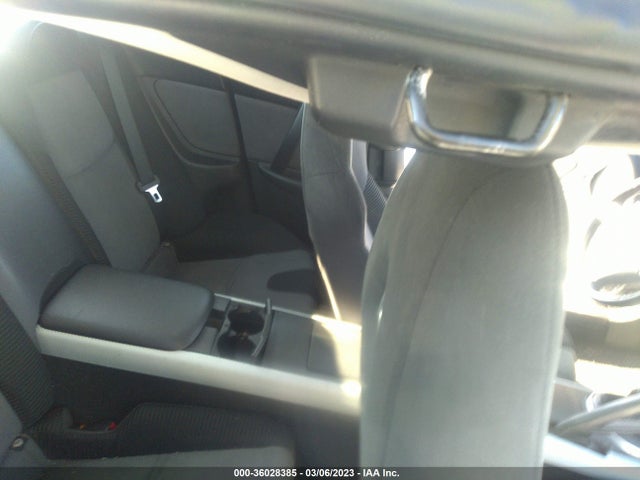 2004 MAZDA RX-8 VIN: JM1FE17N440108422