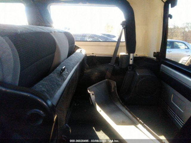1J4GA5D11AL141228 Jeep Wrangler Sahara