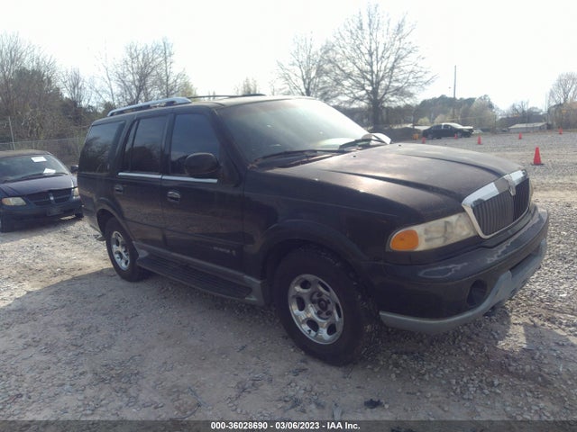 Lincoln Navigator 2000 5LMPU28A6YLJ16124 главное изображение