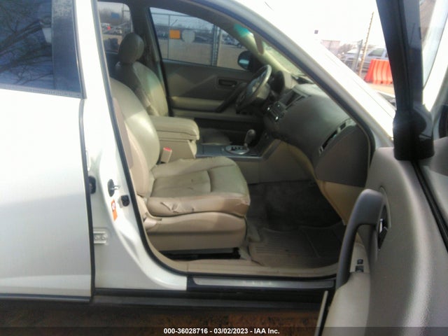 2005 INFINITI FX35 VIN: JNRAS08W75X219012