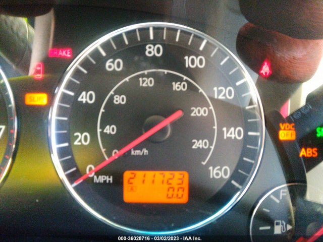 2005 INFINITI FX35 VIN: JNRAS08W75X219012