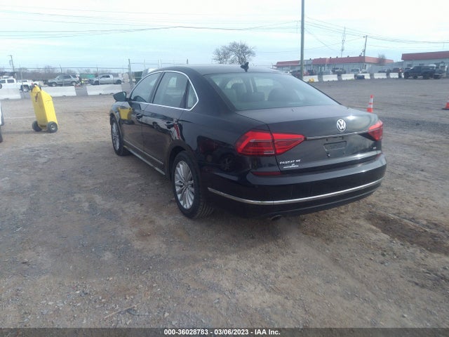 1VWBT7A34GC044946 Volkswagen Passat 1.8t Se W/technology