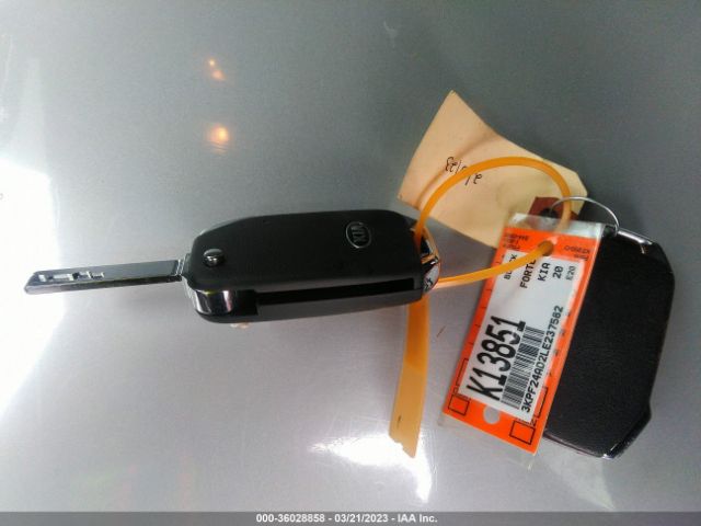 3KPF24AD2LE237582 KIA Forte Lxs