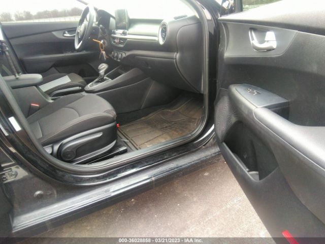 3KPF24AD2LE237582 KIA Forte Lxs