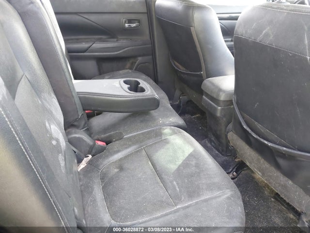 JA4AD3A35JZ015555 Mitsubishi Outlander Se/sel/le