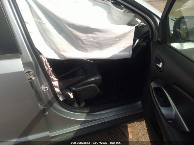 3C4PDCEG5JT352506 Dodge JOURNEY GT
