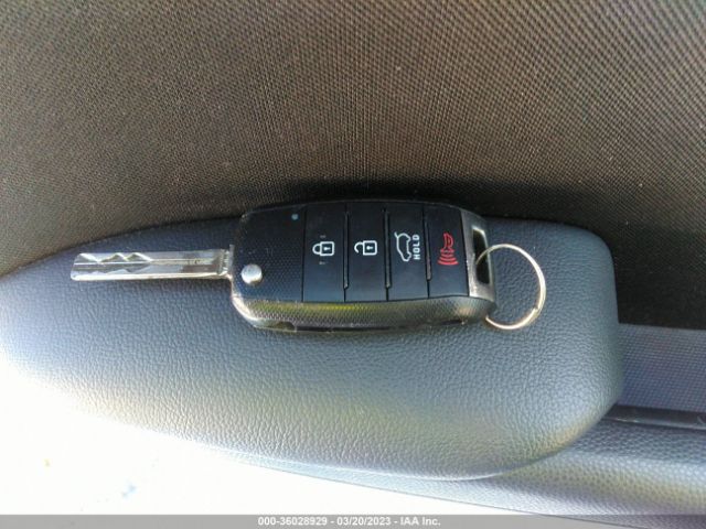 KNDJP3A57K7633648 KIA SOUL +